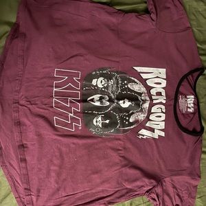 Hardly worn Kiss crop tee